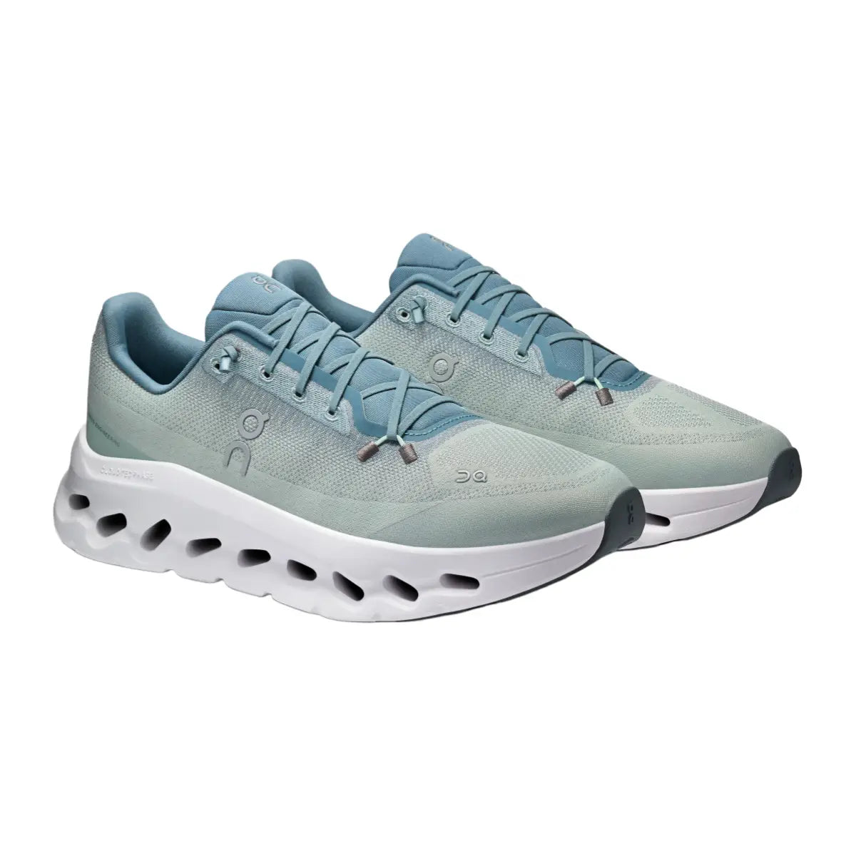 Cloudtilt Lightweight Everyday Walking Shoes